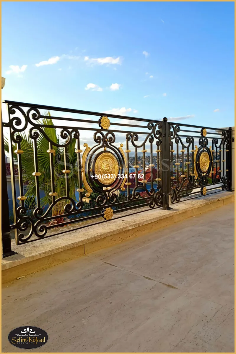 DEMİR MERDİVEN KORKULUK